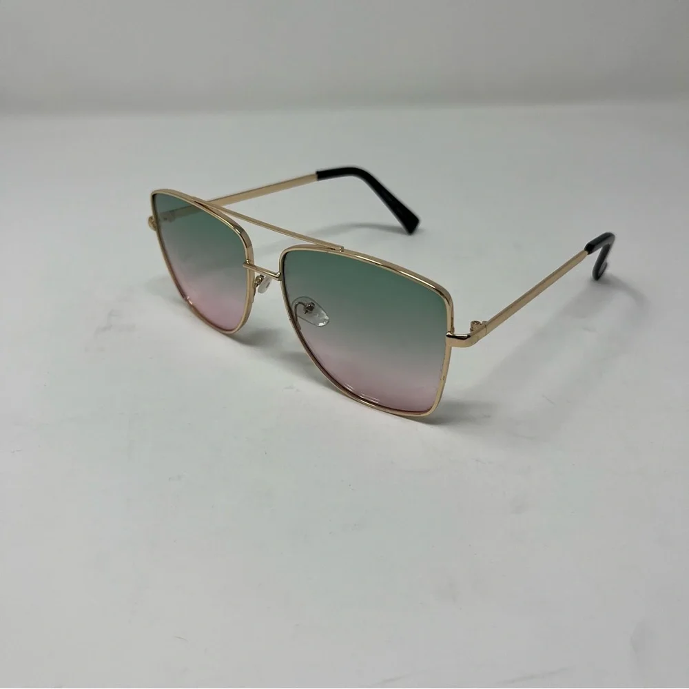 AVIATOR SUNGLASSES